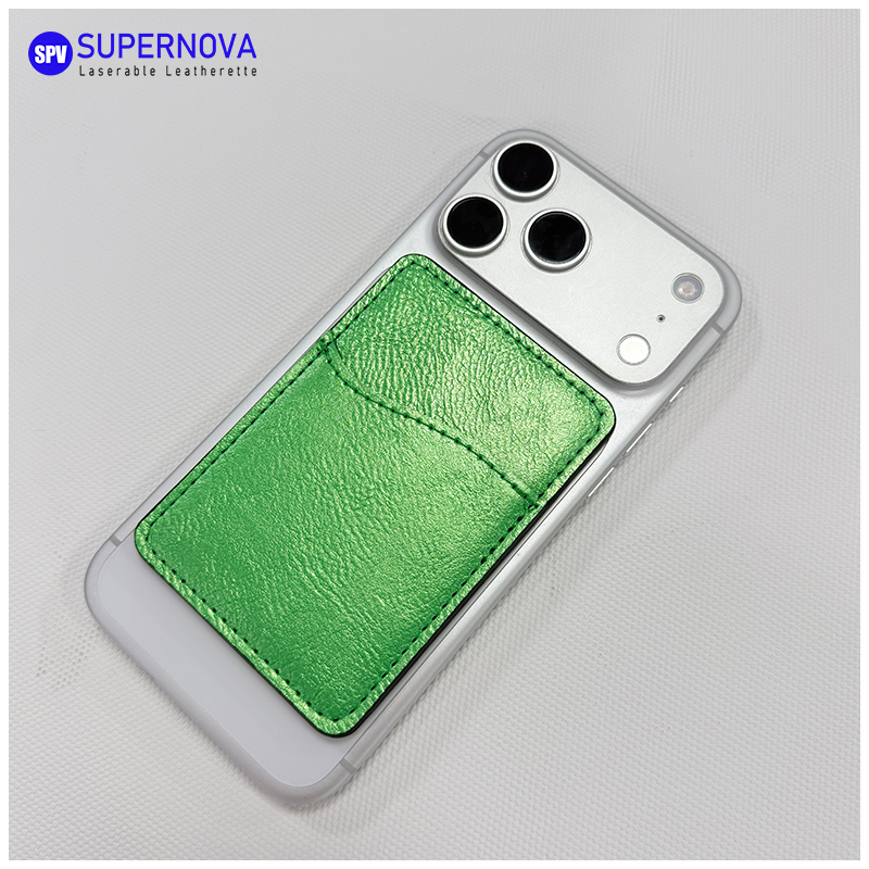 Laserowe etui na karty telefoniczne ze sztucznej skóry z magnesem
